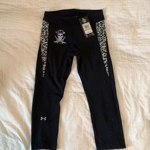Under Armour unique pirate / skull and cross bones leggings